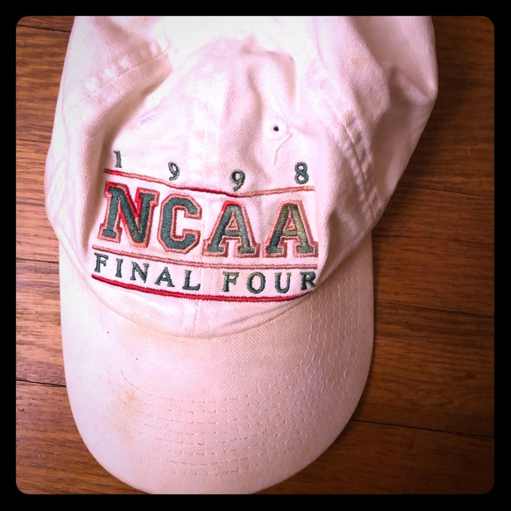 Vintage 1998 final four Mountain Dew hat.